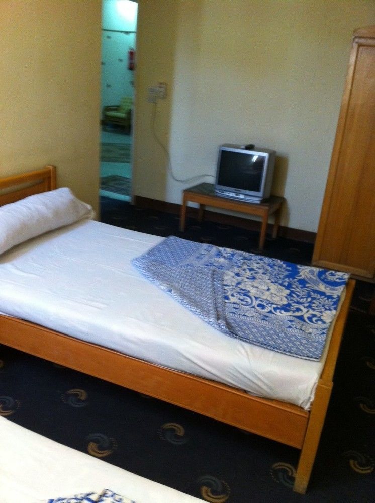 Abu Simbel Hotel Luxor Esterno foto